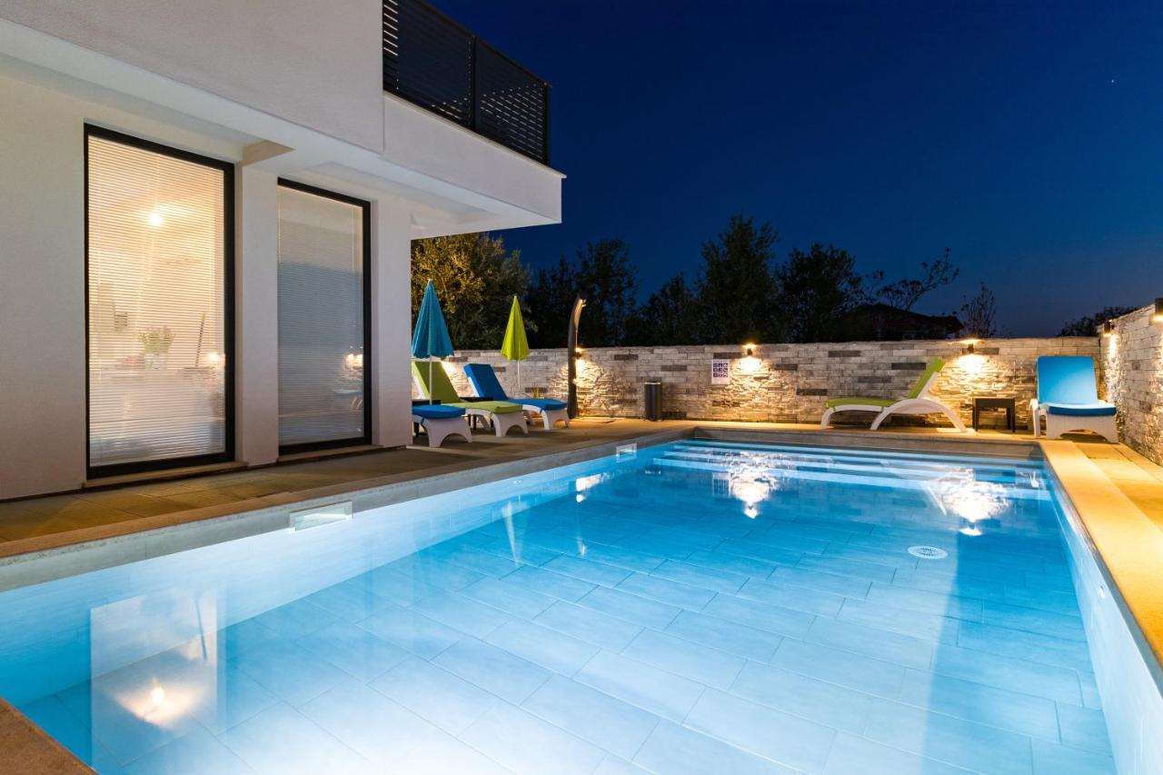 Villa Cindric Medulin Exterior photo